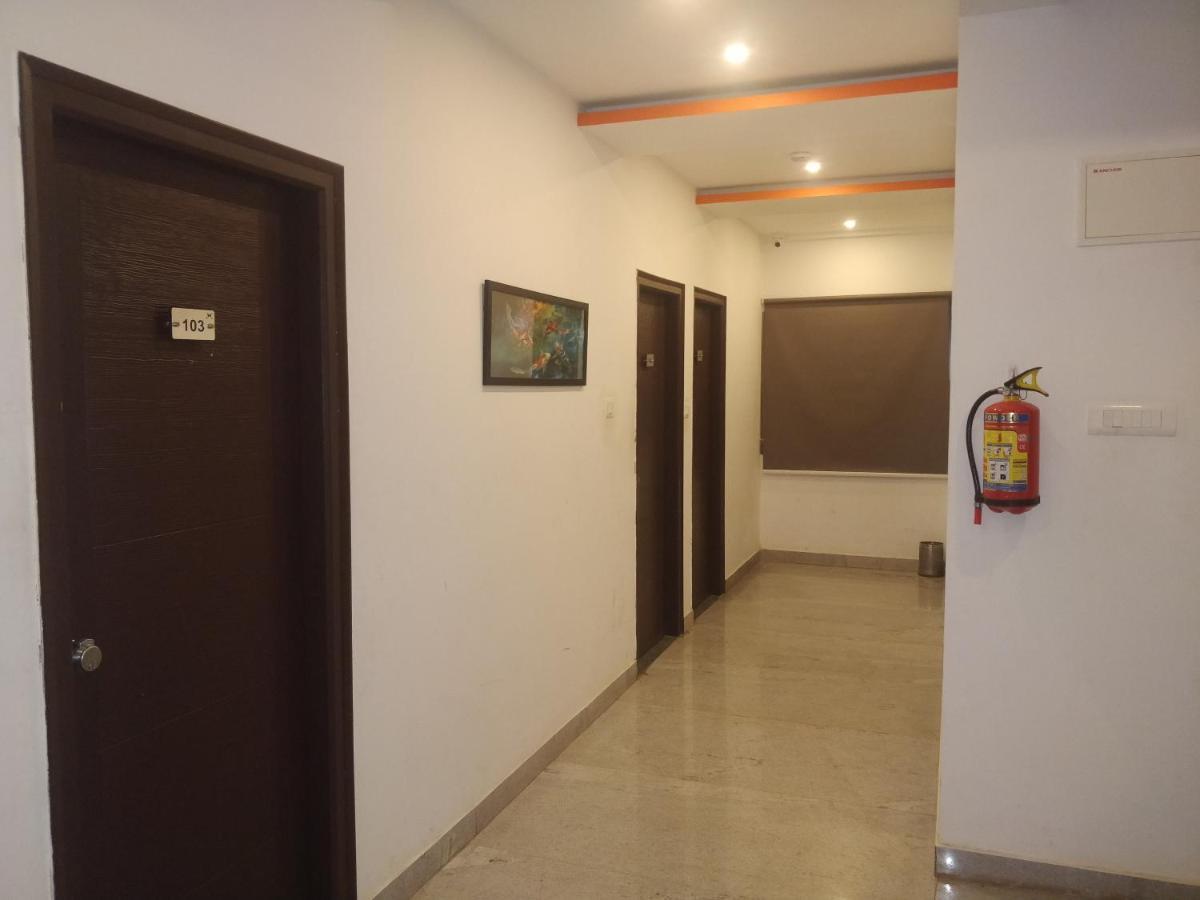 Hotel Dhruv Palace Bangalore Jakkur Exterior foto